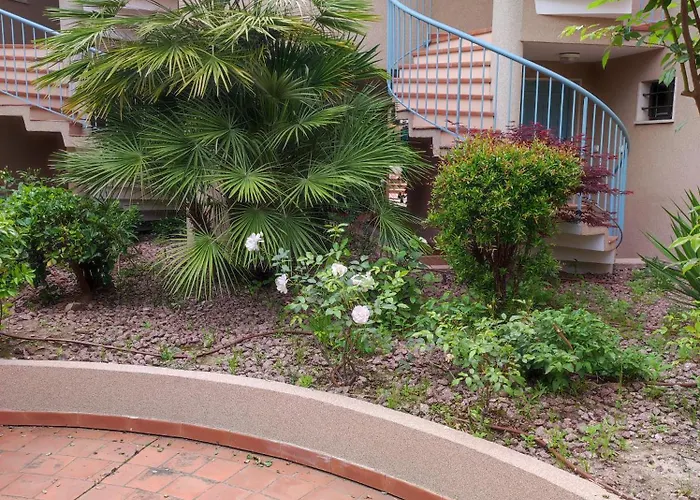 Le Palmier, Jardin Privatif, 200m, Classe 3 Etoiles, Climatise, Wifi, Garage, Renove דירה קבלייר-סור-מר